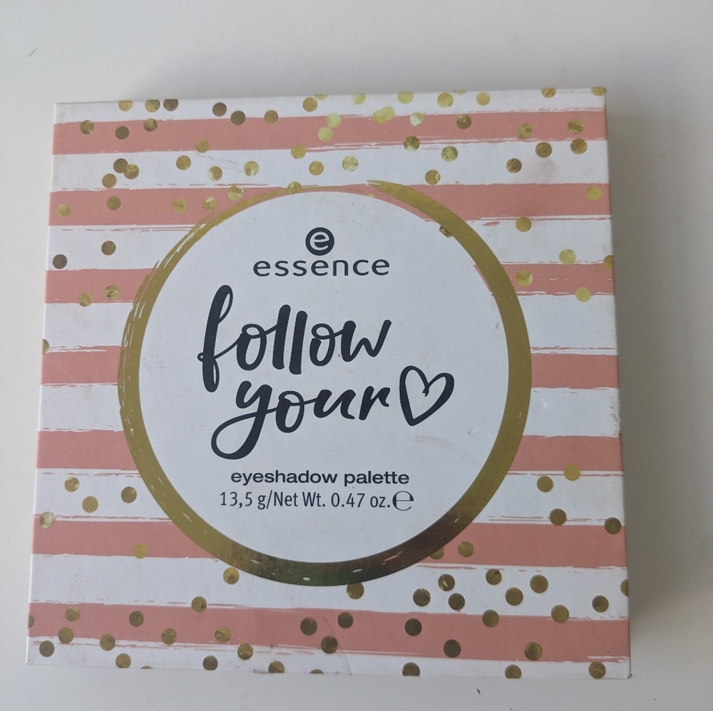 Follow your heart essence eyeshadow pallete